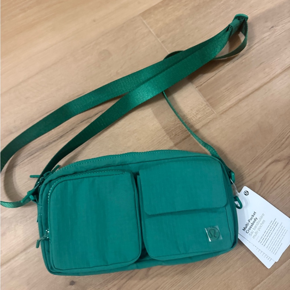 Lululemon Multi Pocket Crossbody